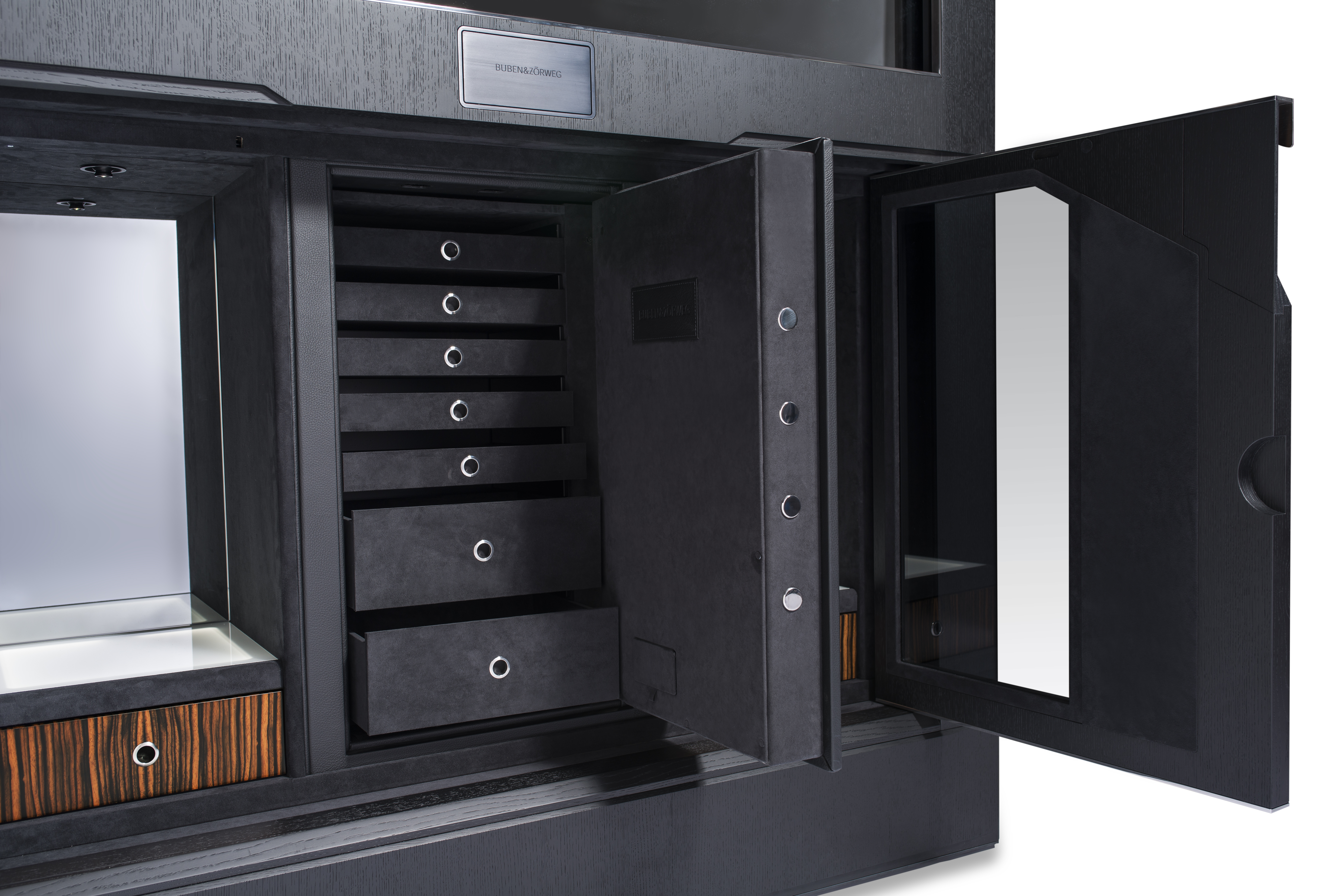 Innenansicht eines Hochsicherheitstresors im Privatmuseum — BUBEN&ZORWEG