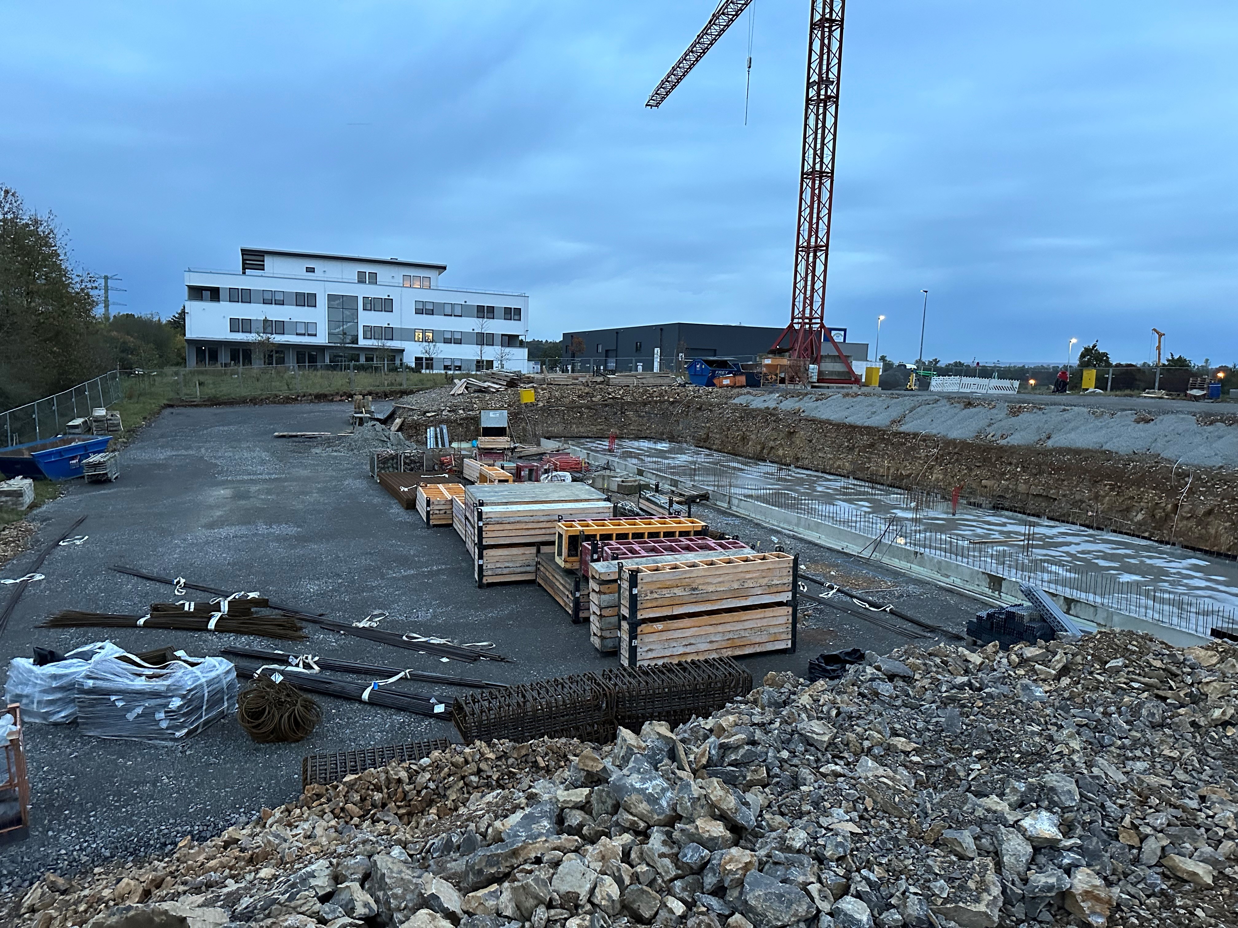 Construction Progress at Dusk — BUBEN&ZORWEG