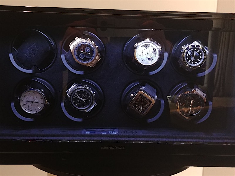 BUBEN&ZORWEG Neo Watch Winder Display with eight watches — BUBEN&ZORWEG