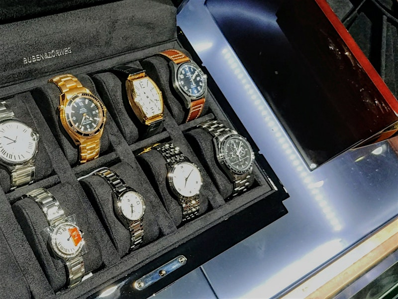 BUBEN&ZORWEG Watch Display Box with Eight Luxury Watches — BUBEN&ZORWEG