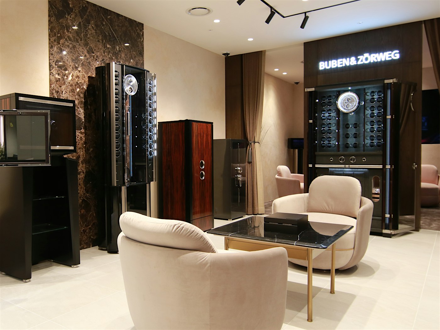 Interior of BUBEN&ZORWEG Boutique in Gangnam, Seoul — BUBEN&ZORWEG