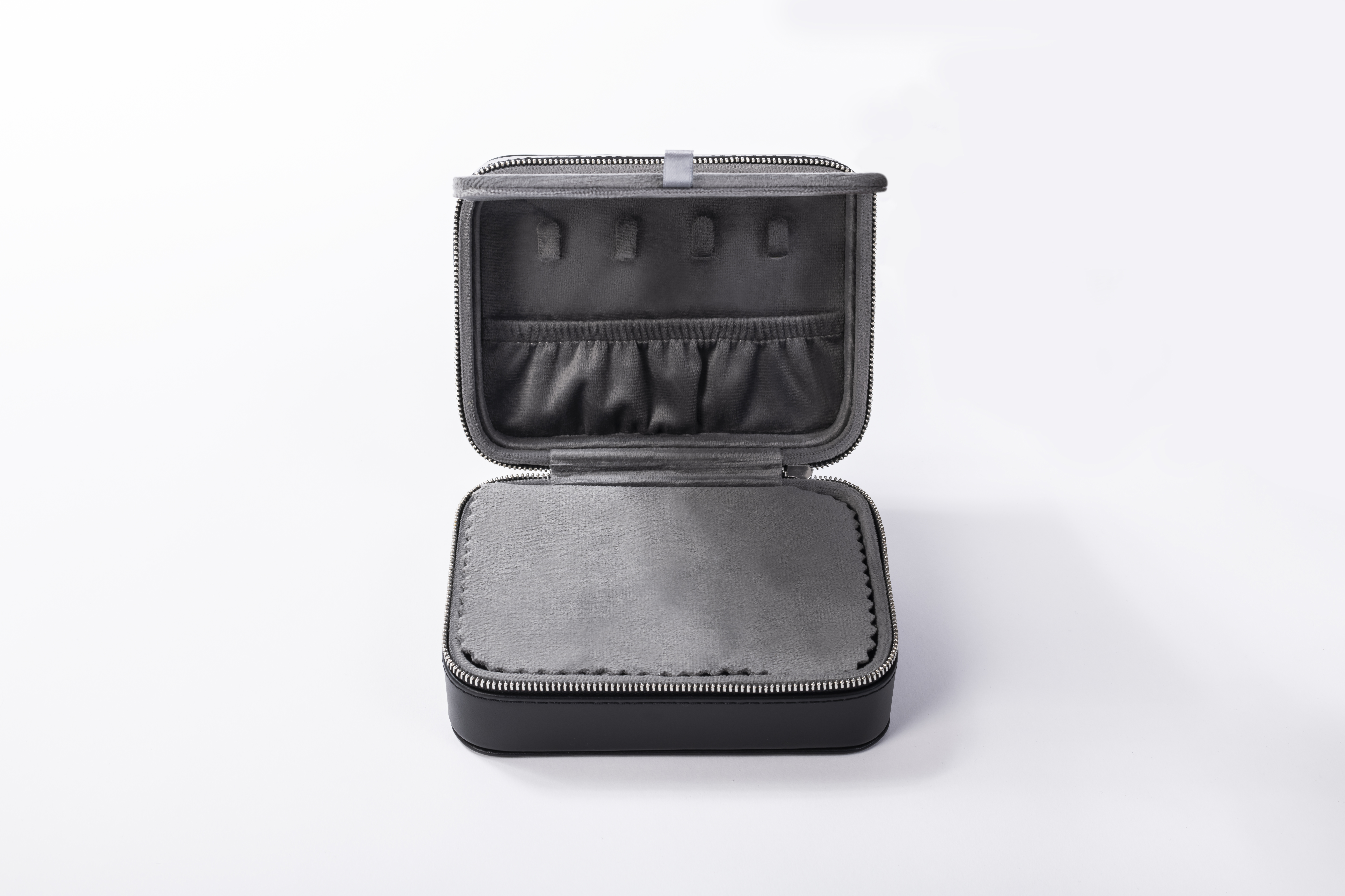 Roma case back storage exposed — BUBEN&ZORWEG