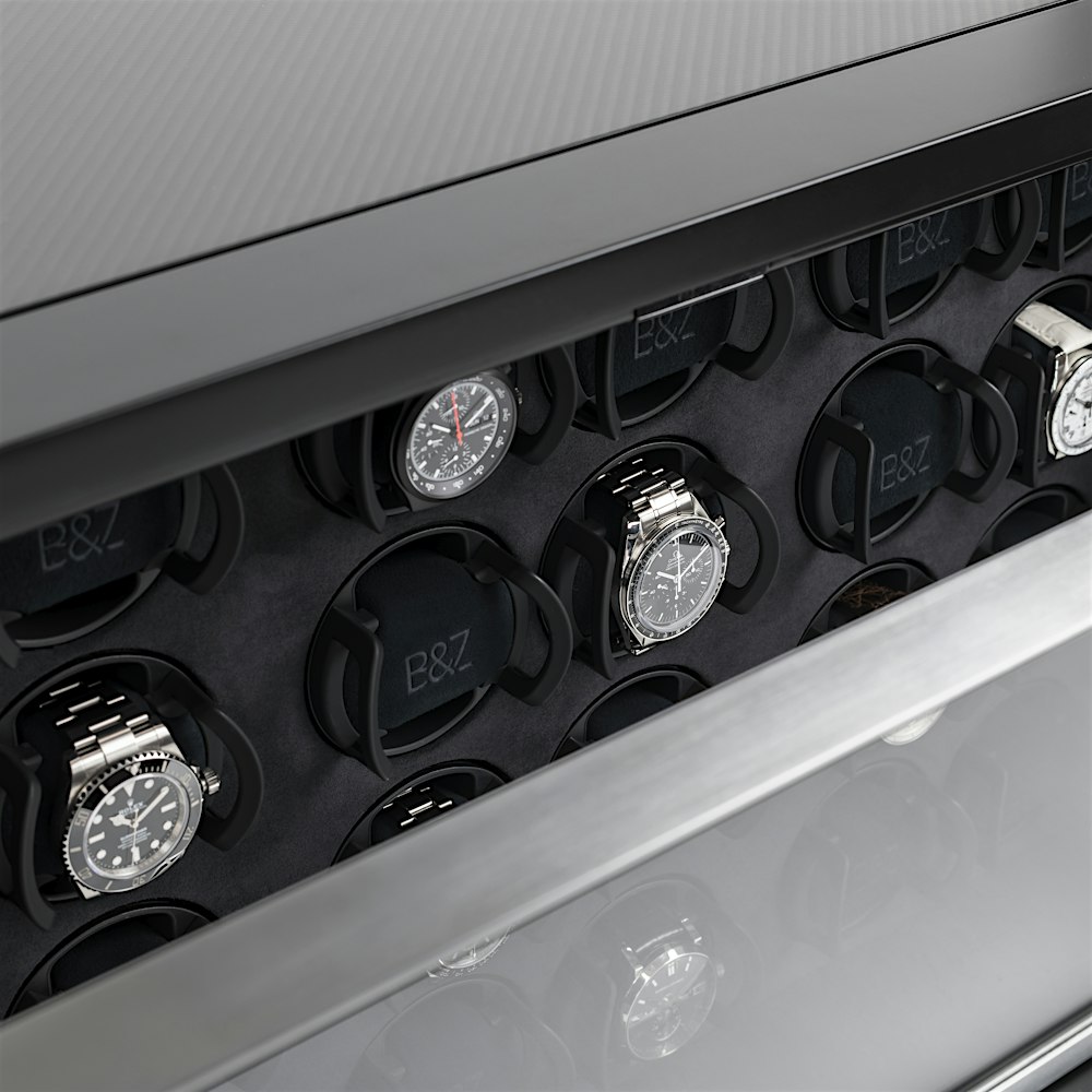 Neo 24 half open exposed interior and watches — BUBEN&ZORWEG