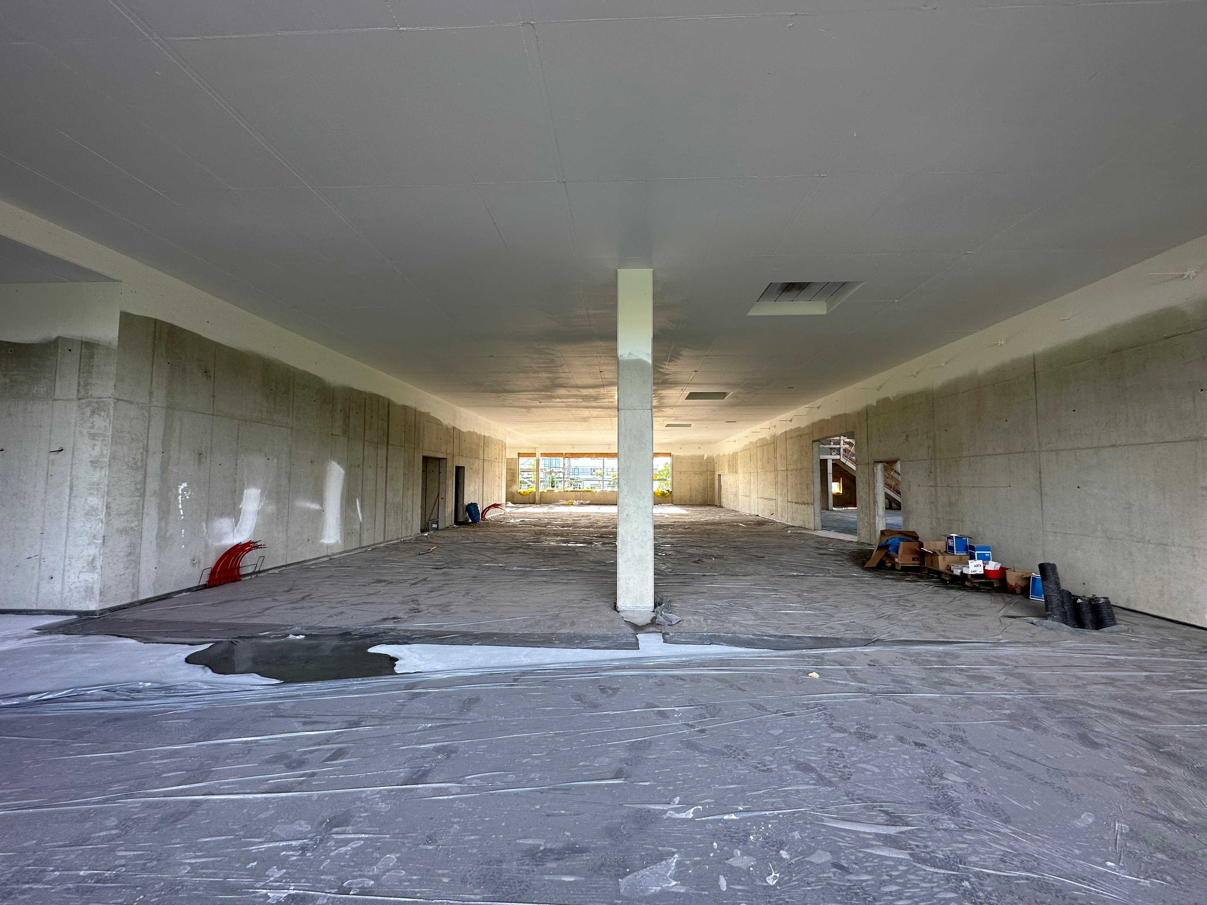 Interior progress of the new manufacture hall — BUBEN&ZORWEG