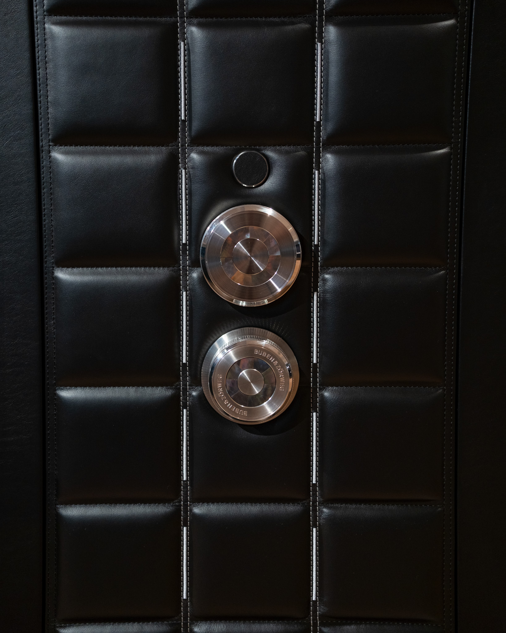 Close-up of BUBEN&ZORWEG Safe Locking Mechanism — BUBEN&ZORWEG