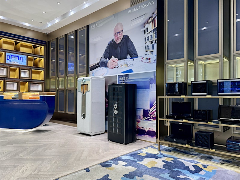 Luxury Safe Display in Boutique Interior with Designer Portrait — BUBEN&ZORWEG
