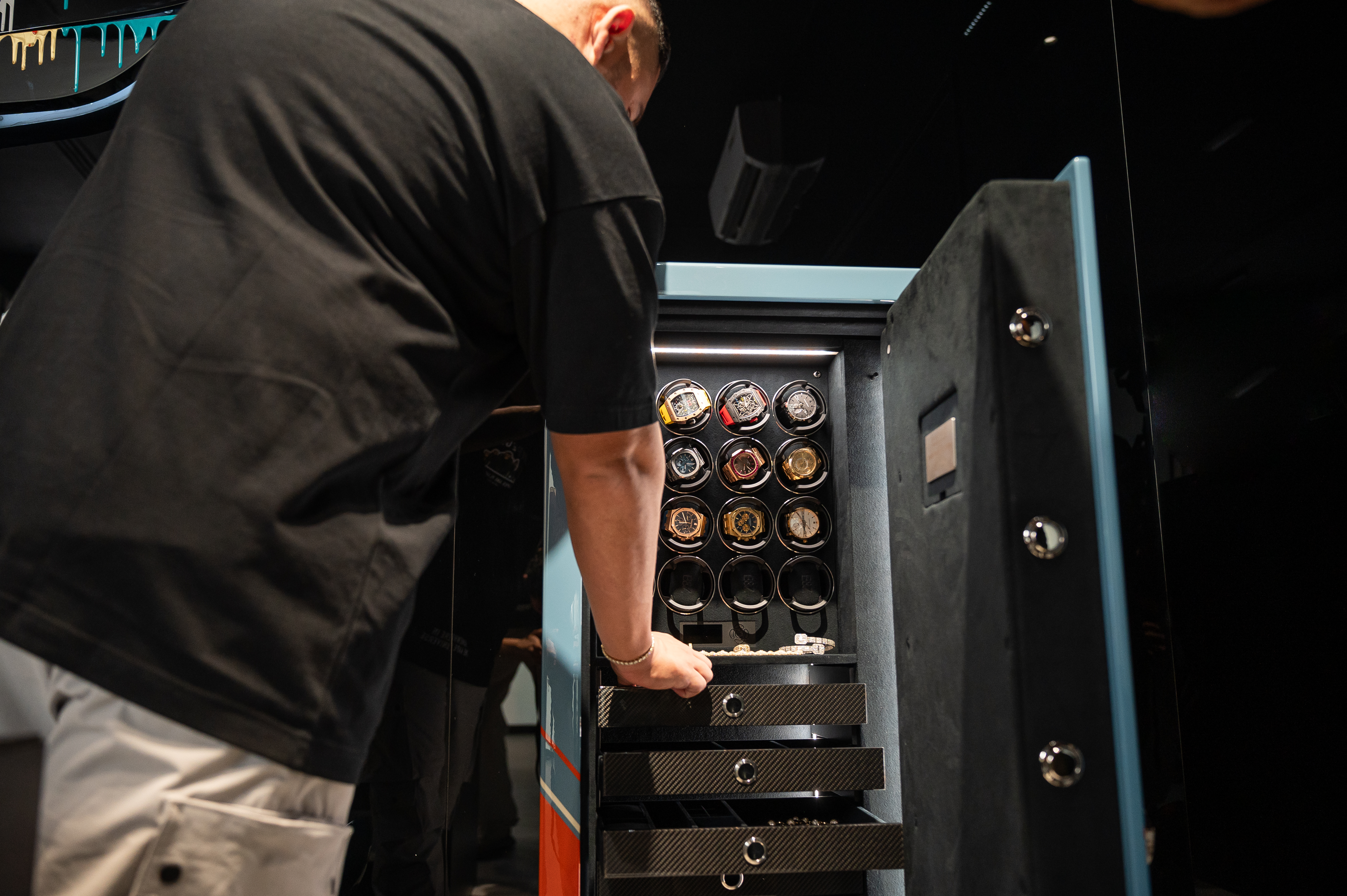 TURBO Racing Edition – Interior Close-Up — BUBEN&ZORWEG