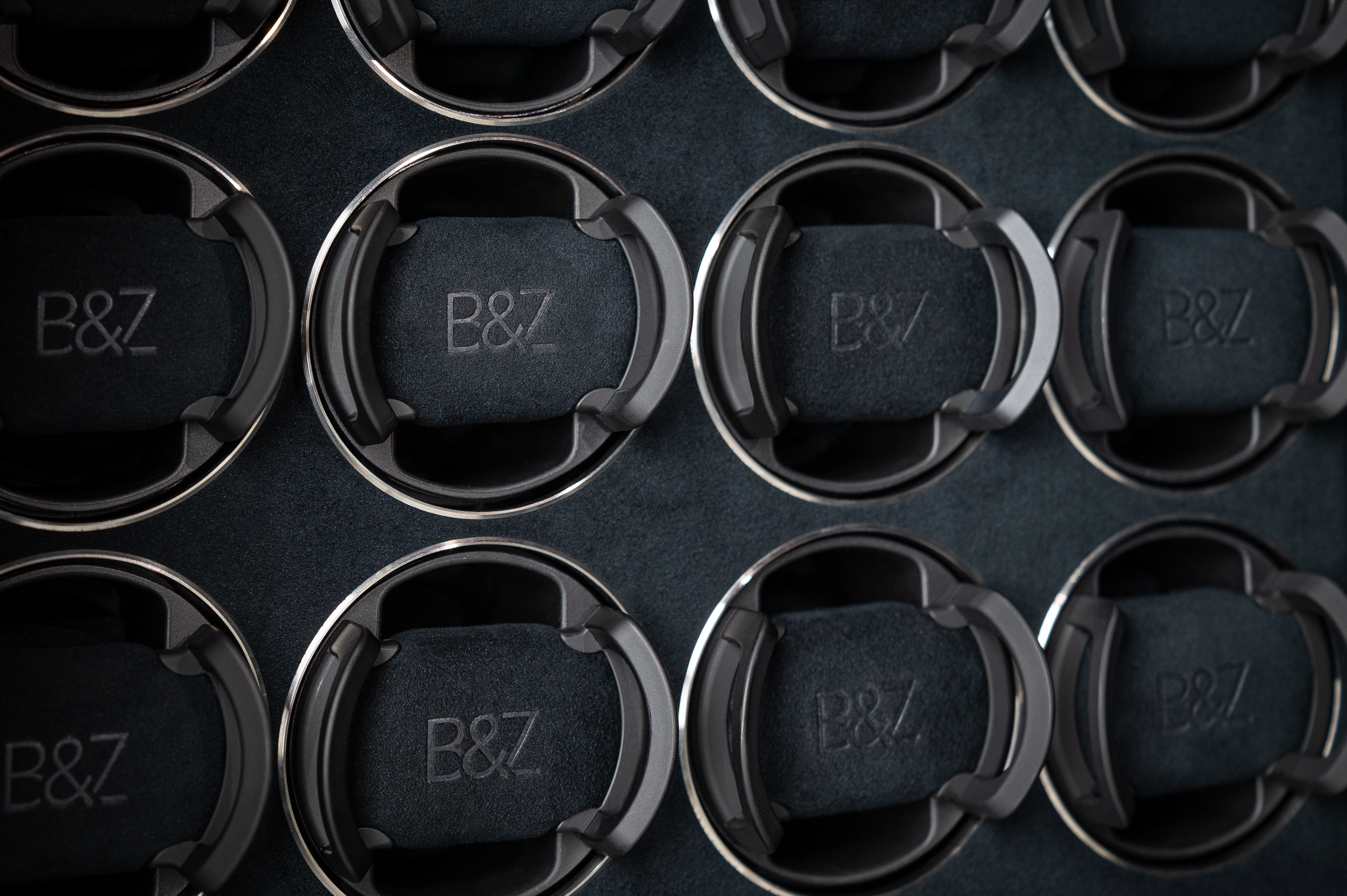 TURBO Racing Edition – Watch Winder Close-Up — BUBEN&ZORWEG