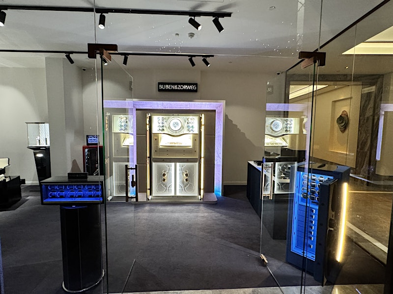 Riyadh Boutique Interior – Display Highlights — BUBEN&ZORWEG