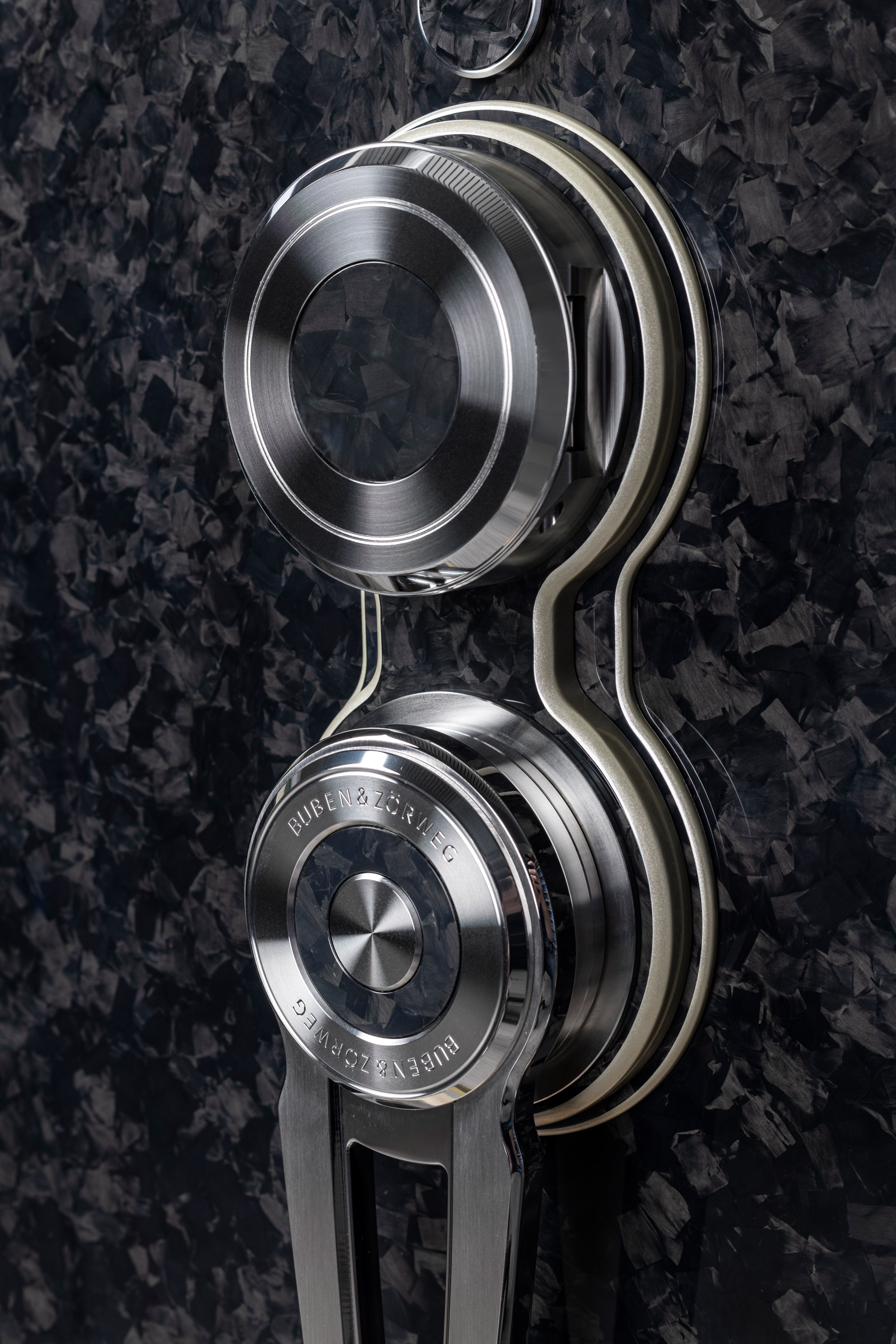 Forged Carbon Handle Detail — BUBEN&ZORWEG