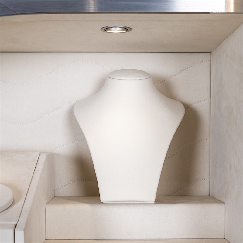 Jewellery bust inside safe — BUBEN&ZORWEG