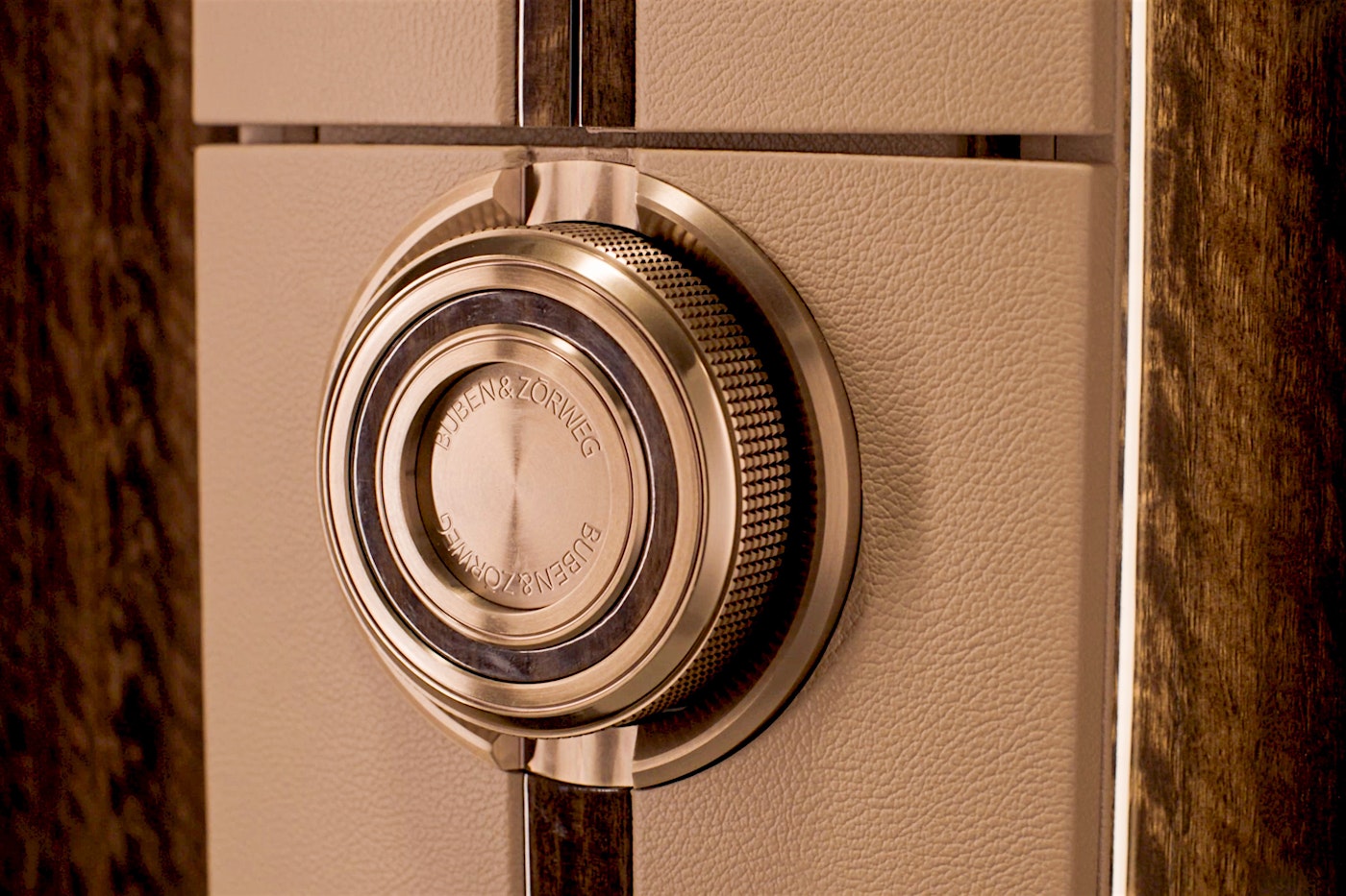 MECHANICAL MARVEL — BUBEN&ZORWEG