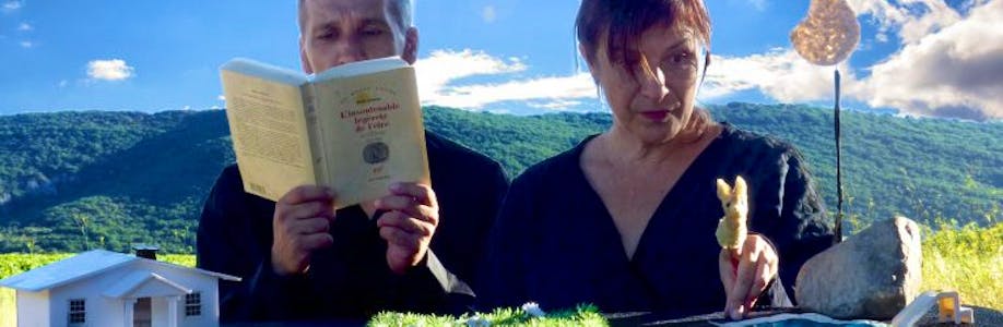 Cie La Cour Singulière - Tire-toi de mon herbe Bambi !