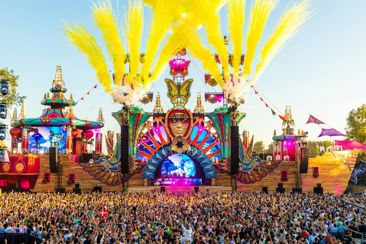 Mysteryland Home