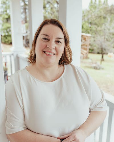 Julie Girard