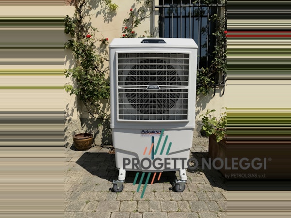 Master BC 80 - Raffrescatore Evaporativo Portatile Dotato di Ionizzatore che migliora la qualità dell'aria, Master BC 80 purifica l'aria da polveri, oli, cattivi odori e particelle sospese nell'aria. Costruito con plastiche resistenti agli urti.