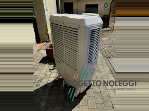 Master BC 80 - Raffrescatore Evaporativo Portatile Dotato di Ionizzatore che migliora la qualità dell'aria, Master BC 80 purifica l'aria da polveri, oli, cattivi odori e particelle sospese nell'aria. Costruito con plastiche resistenti agli urti.