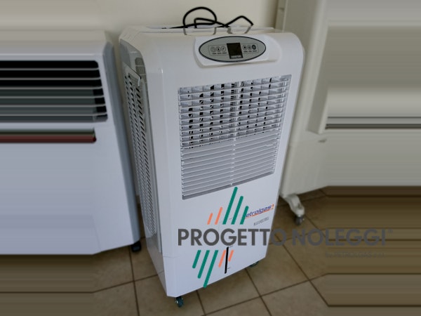 Master CCX 4.0 - Raffrescatore Evaporativo Portatile Master CCX 4.0 è un raffrescatore evaporativo Master con elettronica brevettata e prodotta in Italia. Tipologia di raffrescamento dell'aria naturale.