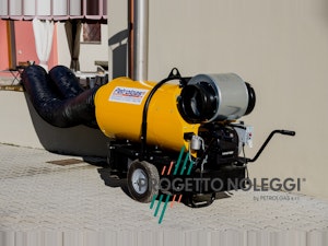 Master BV 500 CR - Generatore d'aria calda Indiretto Master BV 500 CR è il generatore d'aria calda a Gasolio più flessibile adattabile ed efficiente sul mercato, unico dotato di sensori di pressione e temperatura.