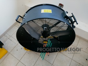 Master DF 30 - Ventilatore Professionale Master DF 30 è un ventilatore professionale a elevato flusso d'aria, facile da utilizzare e trasportare.
