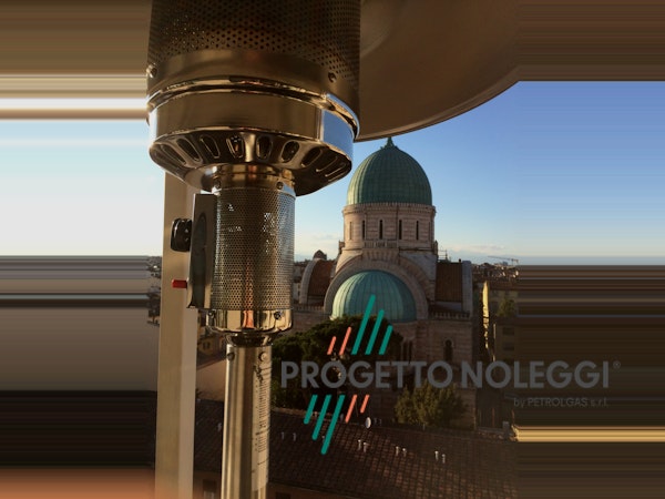 Fungo Riscaldatore Radiante in acciaio inox Il Fungo in acciaio Inox è un riscaldatore a GPL, con irraggiamento ad infrarossi in grado di generare 13 kW di potenza ed è utilizzato per piccoli o grandi ambienti.