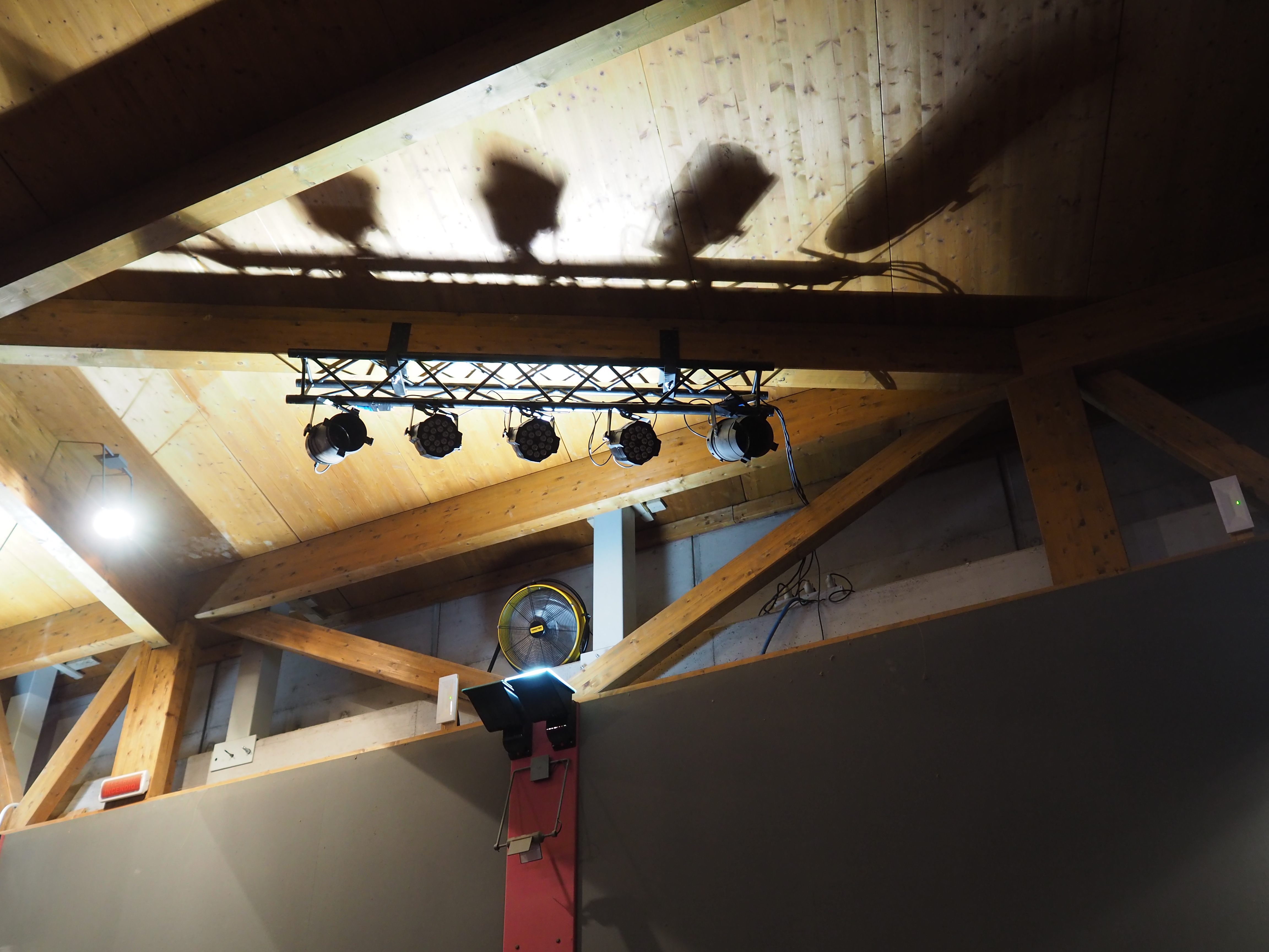 Master DF 20 è un ventilatore professionale a elevato flusso d'aria, facile da utilizzare e trasportare.