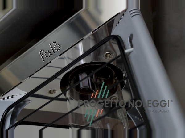 LuxuryCalor Falò Evo - Riscaldatore a gas Un dettagglio del LuxyCalor Falò Evo, riscaldatore da esterni prodotto interamente in Italia.