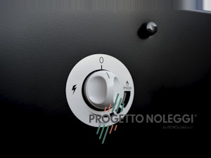 LuxuryCalor Falò Evo - Riscaldatore a gas Un dettagglio del LuxyCalor Falò Evo, riscaldatore da esterni prodotto interamente in Italia.