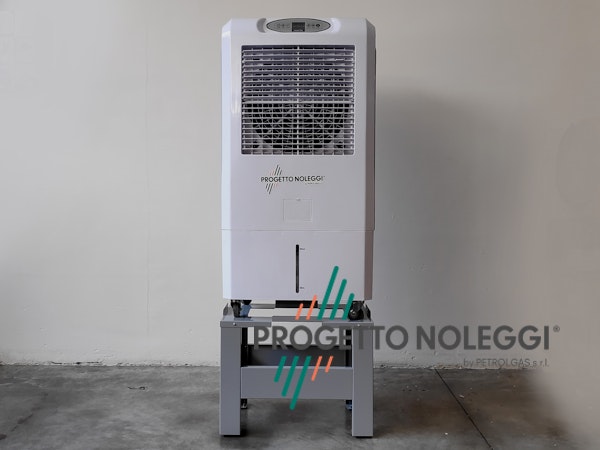 Supporto, Rialzo, Piedistallo - CCX 4.0 Master CCX 4.0 è un supporto per rialzare il raffrescatore ed avere una gettata d'aria che non dà fastidio a chi si trova nelle strette vicinanze.