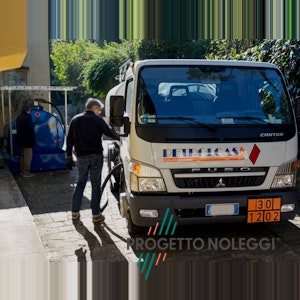 Fornitura Gasolio/Kerosene La gestione del carburante non è un problema!! Penserà a tutto Petrolgas controllando il livello del carburante nel vostro serbatoio o cisterna, in autonomia ce ne occuperemo noi, permettendovi di concentrarvi sulla vostra attività senza perdite di tempo e preoccupazioni.