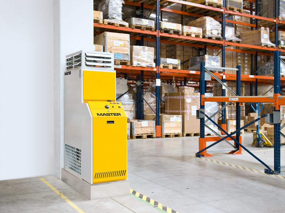 Master BF 35 e BF 75 sono generatori d' aria calda a Gasolio stazionari, di facile installazione e ideali per grandi strutture.