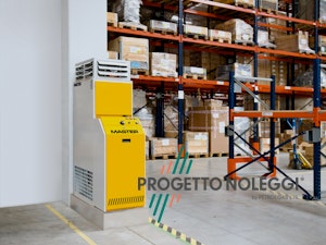 Master BF 35 e BF 75 - Generatore d'aria calda stazionario indiretto Master BF 35 e BF 75 sono generatori d' aria calda a Gasolio stazionari, di facile installazione e ideali per grandi strutture.