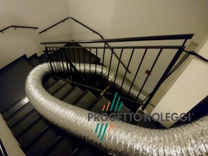 Tubi flessibili resistenti alle alte temperature - Installazioni Progetto Noleggi Installiamo tubi flessibili resistenti alle alte temperature, realizzati su misura sia in vendita sia in noleggio, installazione compresa.