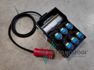 Quadri Elettrici Certificati - Installazioni Progetto Noleggi Noleggiamo insieme agli impianti i nostri Quadri Elettrici Certificati per una perfetta e sicura installazione di ogni soluzione per il riscaldamento, raffreddamento e deumidificazione dei vostri ambienti