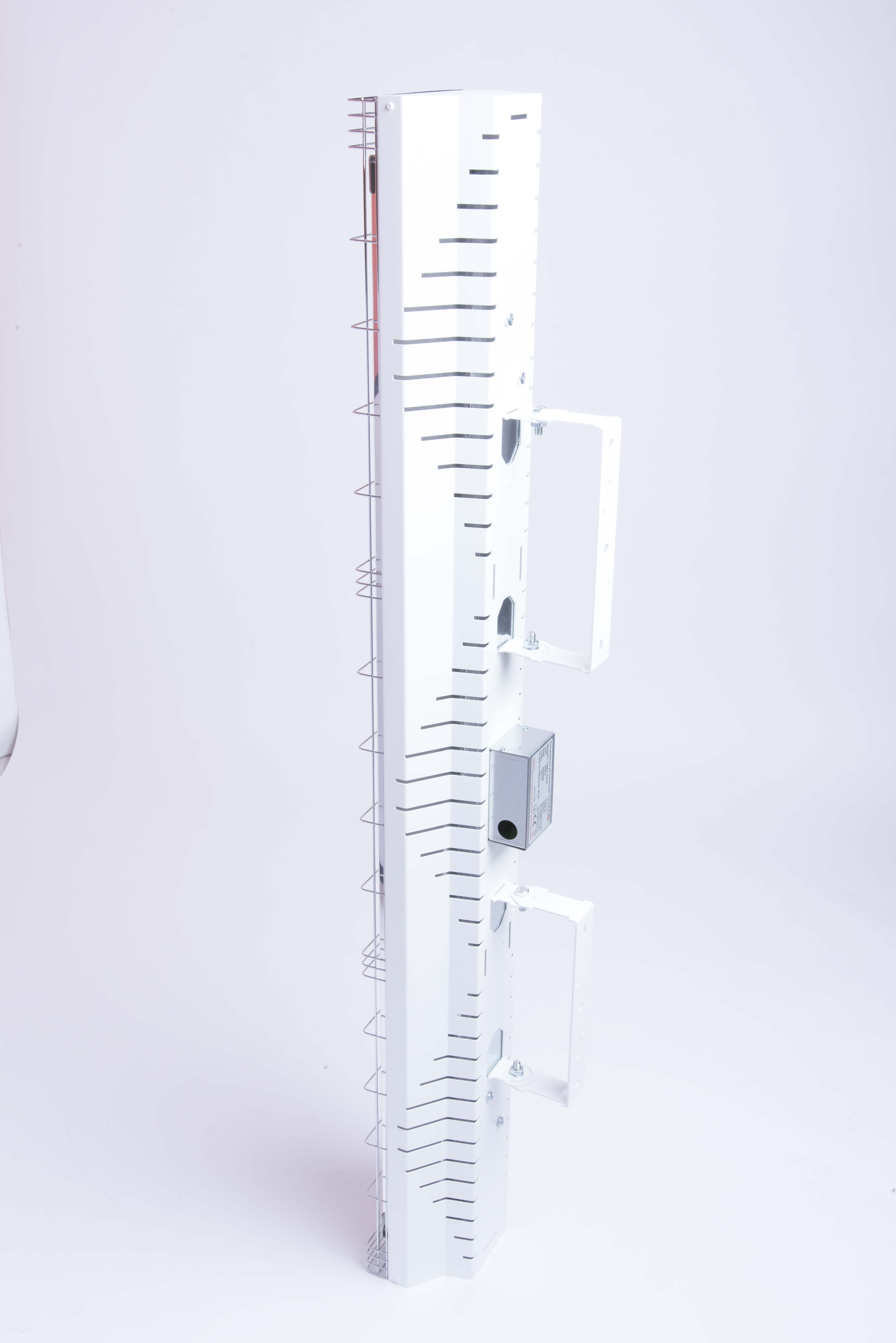 Grado OMV 4000 è una lampada a infrarossi a onda media garantisce un calore pulito e sicuro riscaldando singoli ambienti