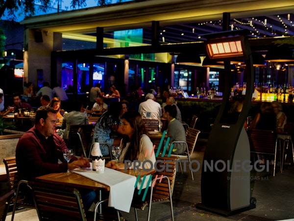 Bromic Tungstern Portable - Riscaldatore a gas GPL Bromic Tungstern Portable è un riscaldatore a gas GPL ad alta efficienza con un design accattivante.