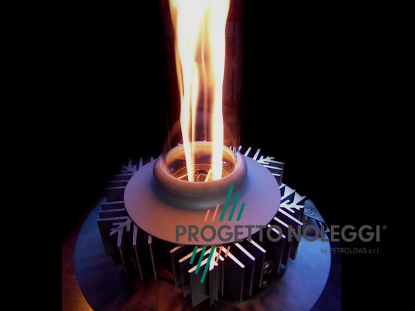 Italkero DolceVita Lightfire - Riscaldatore a gas DolceVita Lightfire è un riscaldatore a gas di assoluta eleganza e design, che unisce straordinarie capacità di calore a una luce soffusa e romantica.