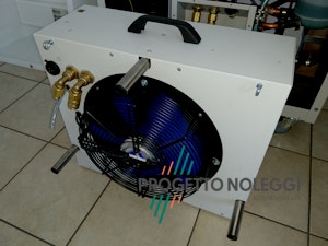 Master ACT 7 - Unità esterna del condizionatore Progetto Noleggi installa con velocità ed efficienza le unità esterne per condizionatori professionali come il Master ACT 7