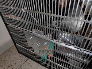 Particolare sul retro del Master B9 Black Edition Un particolare del retro del Master B9 Black Edition, solo su Progetto Noleggi