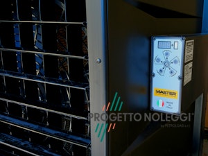 Master BC 120 - Raffrescatore Evaporativo Portatile BC 120 è un raffrescatore evaporativo portatile prodotto da Master che utilizza solo un 20% dell'energia rispetto ai raffrescatori tradizionali.