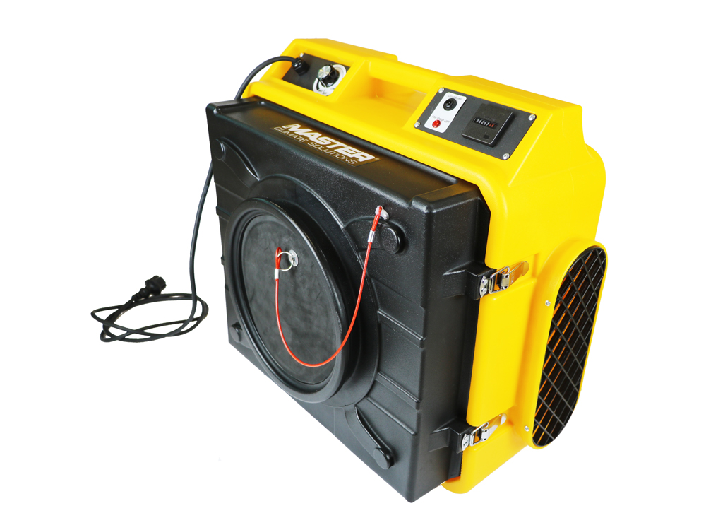 Master MAS 13 è un depuratore d'aria che serve a migliorare la qualità degli ambienti e la salute di chi li vive.