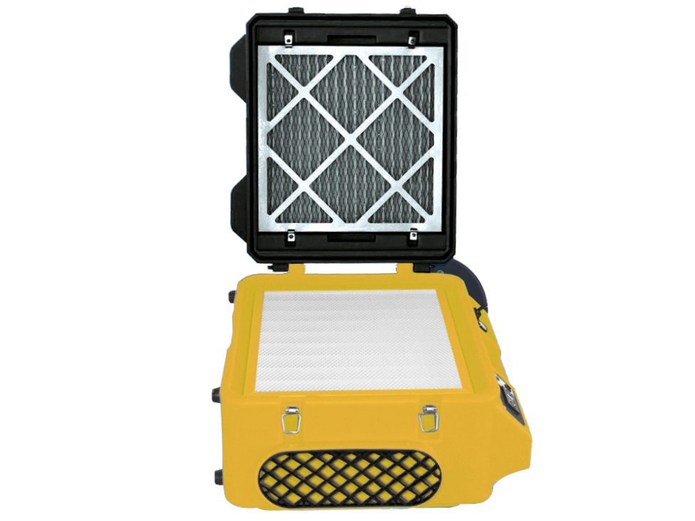 Master MAS 13 è un depuratore d'aria che serve a migliorare la qualità degli ambienti e la salute di chi li vive.