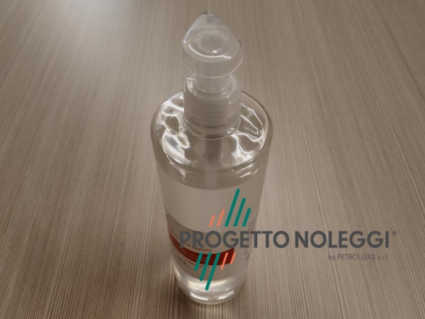 Gel Igienizzante Mani prodotto in Italia da 500ml Il nostro Gel Igienizzante Mani è un prodotto di qualità, di Produzione Italiana, realizzato con i migliori estratti naturali che caratterizzano il nostro paese. Dispenser manuale a pompetta di capacità 500ml.