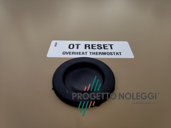 Condizionatore Mobile funzione Raffrescamento e Riscaldamento Condizionatore Professionale ad alte prestazioni fabbrizazione di derivazione militare e per uso campale, Altissima Qualità ed affidabilità. Prodotto in Danimarca.