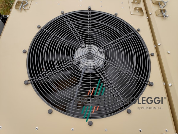 Condizionatore Mobile funzione Raffrescamento e Riscaldamento Condizionatore Professionale ad alte prestazioni fabbrizazione di derivazione militare e per uso campale, Altissima Qualità ed affidabilità. Prodotto in Danimarca.