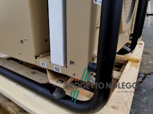 Condizionatore Mobile funzione Raffrescamento e Riscaldamento Condizionatore Professionale ad alte prestazioni fabbrizazione di derivazione militare e per uso campale, Altissima Qualità ed affidabilità. Prodotto in Danimarca.