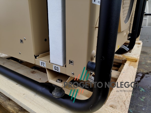 Condizionatore Mobile funzione Raffrescamento e Riscaldamento Condizionatore Professionale ad alte prestazioni fabbrizazione di derivazione militare e per uso campale, Altissima Qualità ed affidabilità. Prodotto in Danimarca.