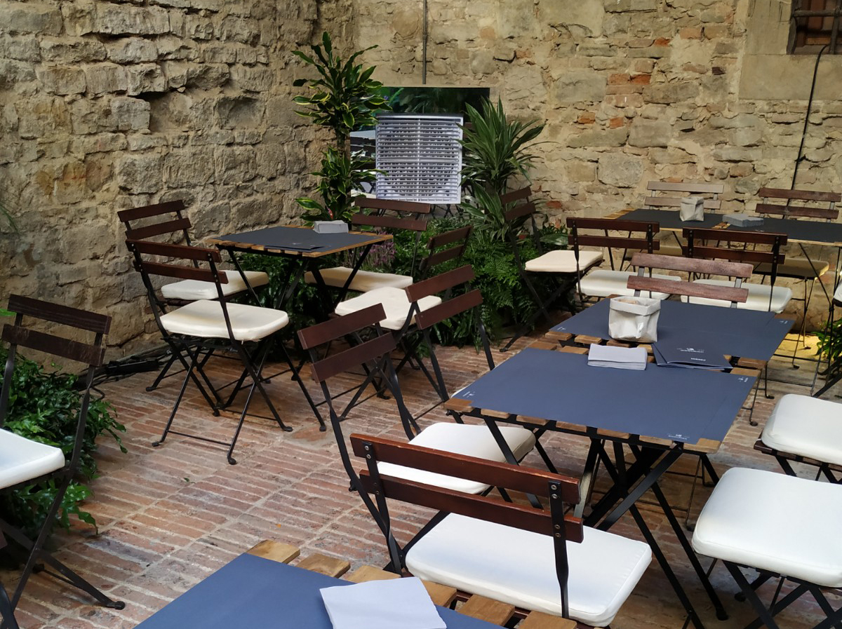 Specchiatura per rendere il Raffrescatore un oggetto di Design all'interno del tuo Ambiente, Evento, etc.