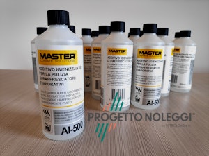 AL 500 - Additivo Igienizzante per la Pulizia dei Raffrescatori Evaporativi Additivo Antibatterico dal profumo di pulito, da utilizzare per l'igienizzazione dei raffrescatori evaporativi ad inizio stagione. Nel caso in cui i raffrescatori siano lasciati spenti per alcuni giorni, è buona norma avviare un ciclo di pulizia con l'igienizzante.