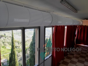 Diffusore forato in tessuto per la distribuzione dell'aria calda e fredda Diffusore forato in tessuto per la distribuzione dell'aria calda e fredda